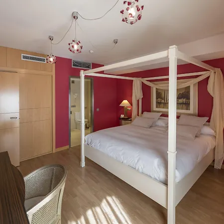 Itaca By Soho Boutique